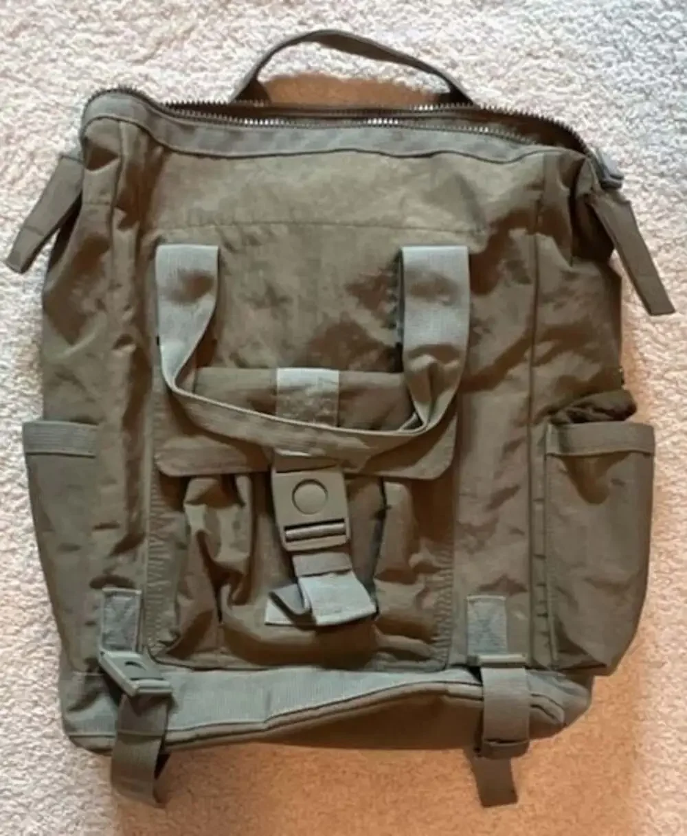 Tommy Bahama Convertible Laptop Travel Backpack/Handbag Army Green Multi-Pockets
